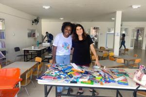 Distribution matériel scolaire aux enfants défavorisé de l'école Coração de Maria au Brésil - Mai 2022